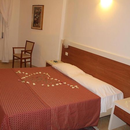 B&B Soggiorno Ponte Rosso Florence Exterior photo